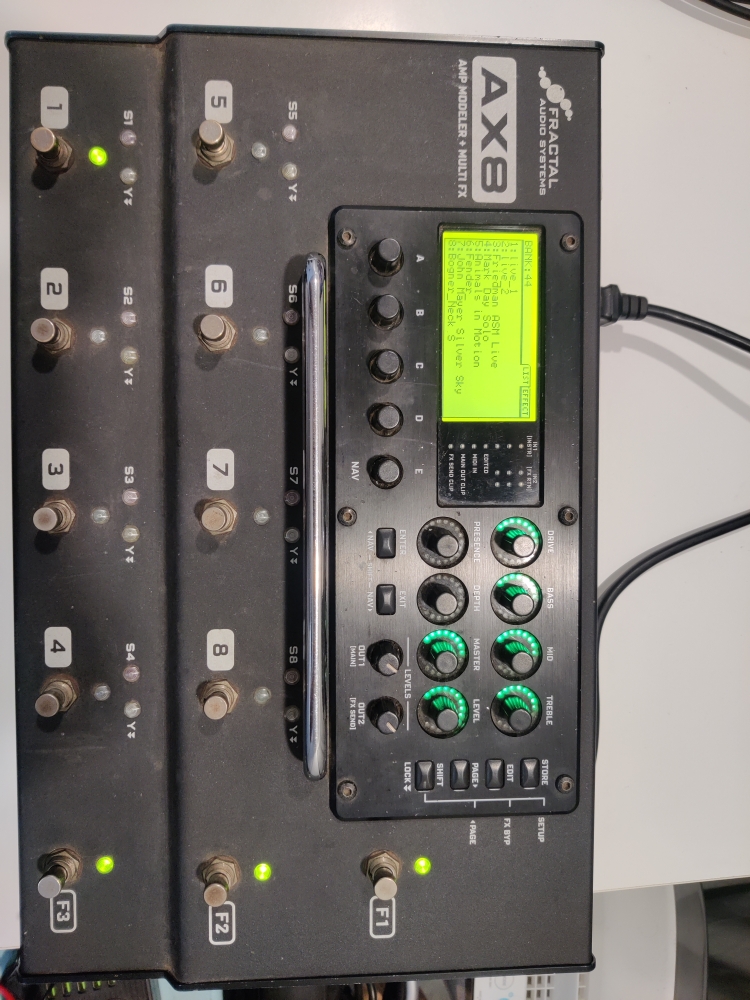 ギター Fractal Audio AX8 Fractal Audio Systems AX8 Review - Premier Guitar