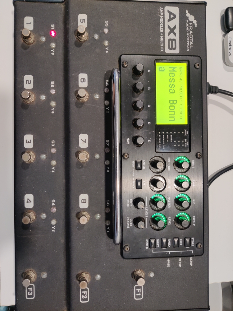 Buy Used 'Fractal Audio Ax8 Amp Modeler MultiEffects Guitar