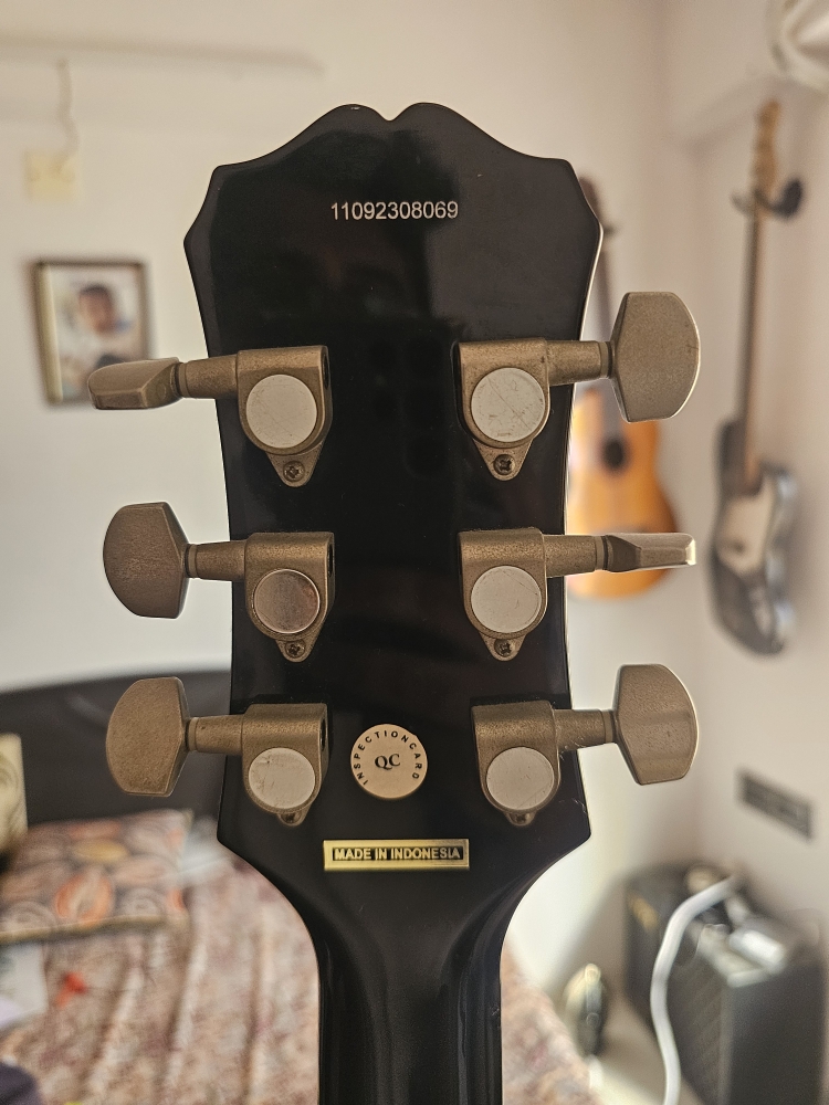 Buy Used 'Epiphone Les Paul 100 Electric Guitar' Online | Bajaao Used Gear