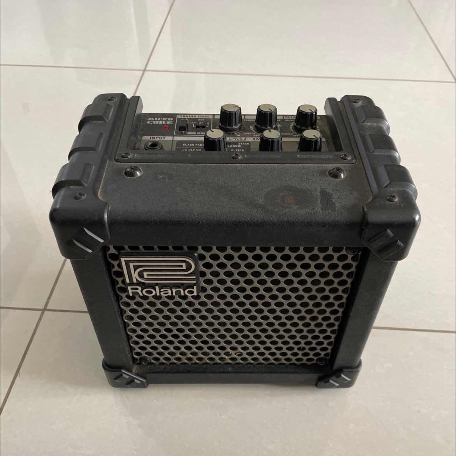 Roland micro deals cube used